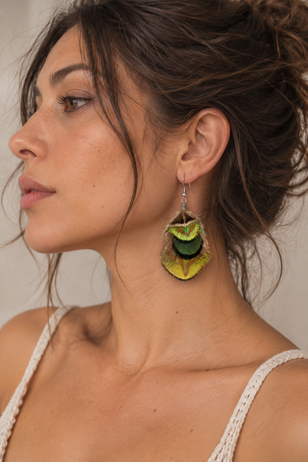 Aretes delicados de pavo real mini