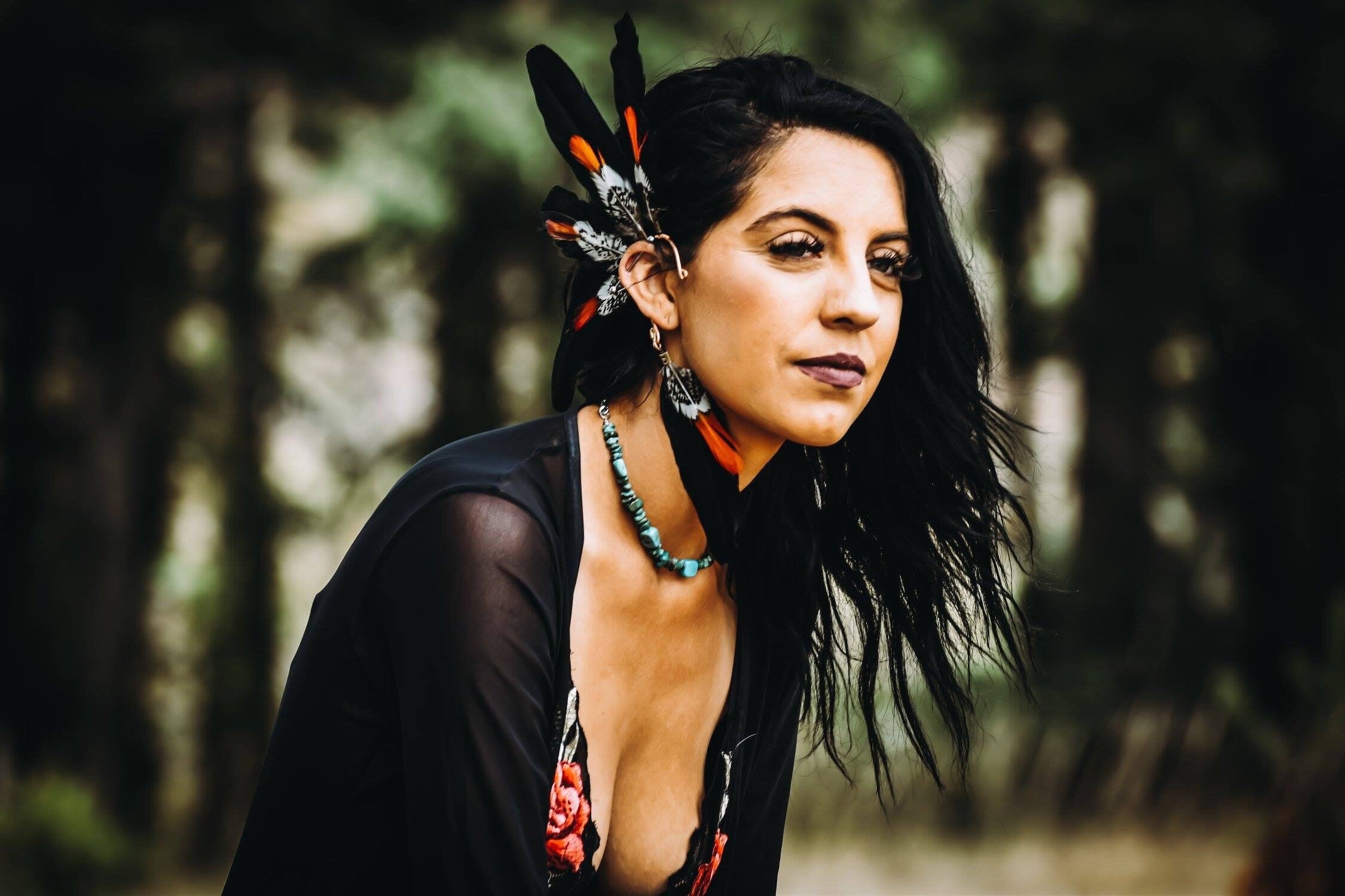 Black & red crow ear cuff