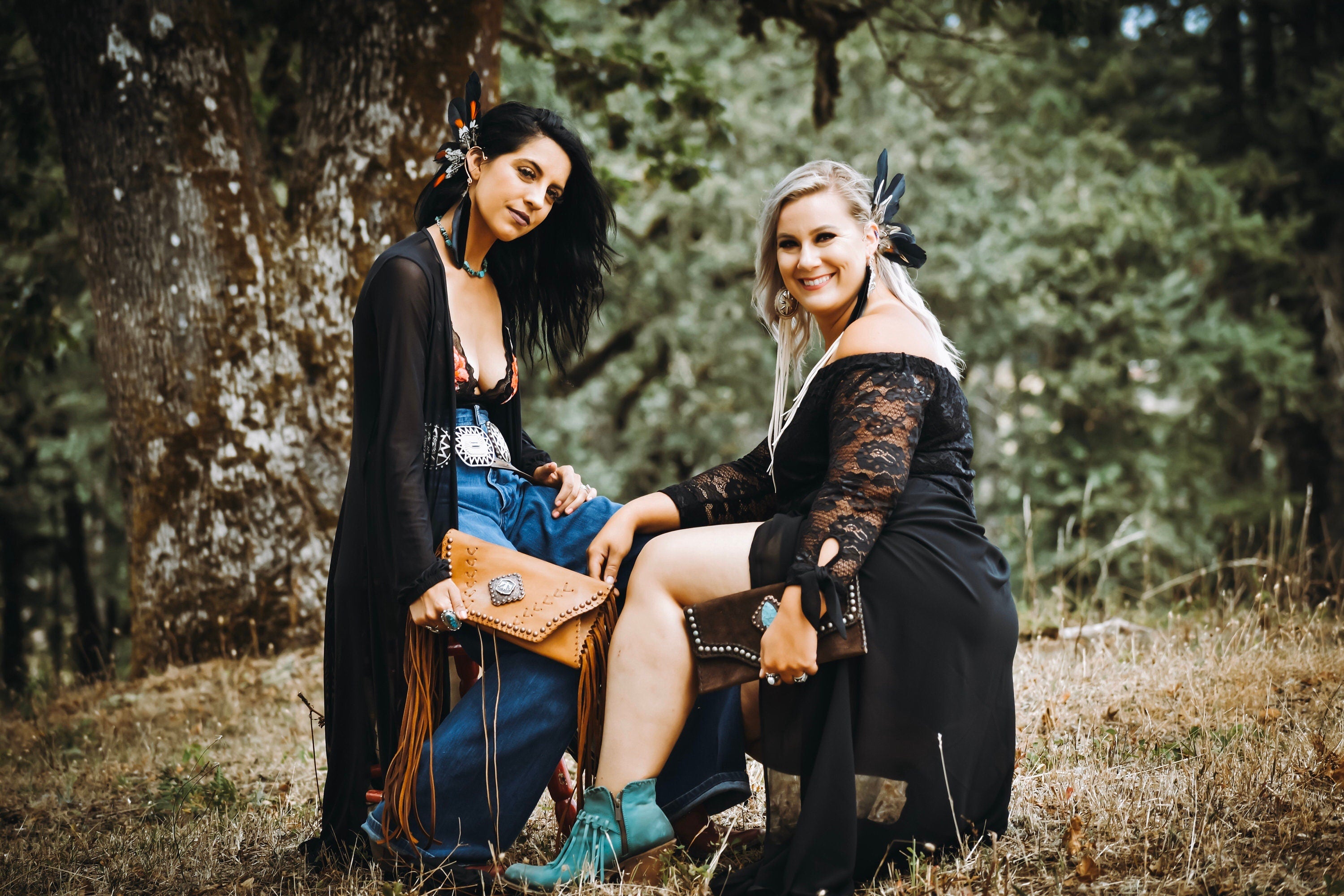 Black & red crow ear cuff