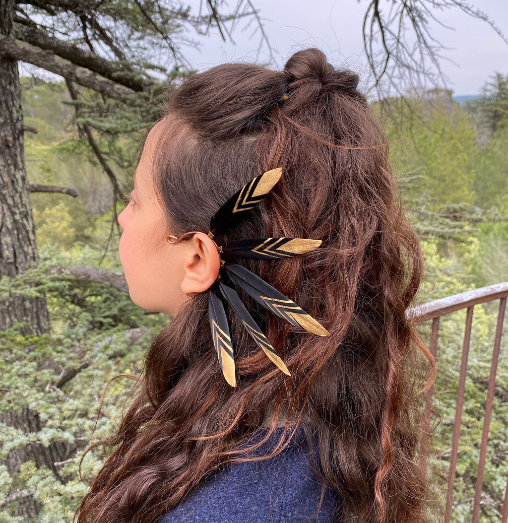 Choose your colour, Feather ear wrap