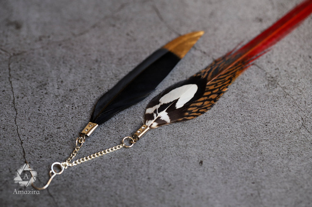 Boucles d'oreilles plume épée rouge