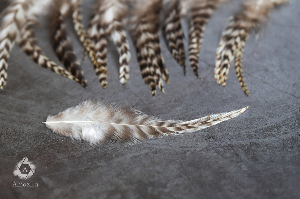 7-12 cm 3-5 inches Natural grizzly bulk feathers