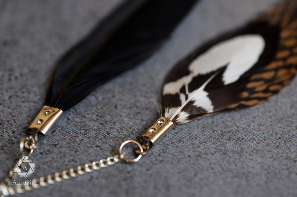 Boucles d'oreilles plume épée rouge