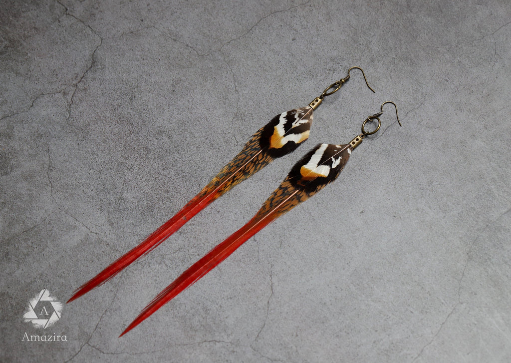 Rote Schwertfedern-Ohrringe