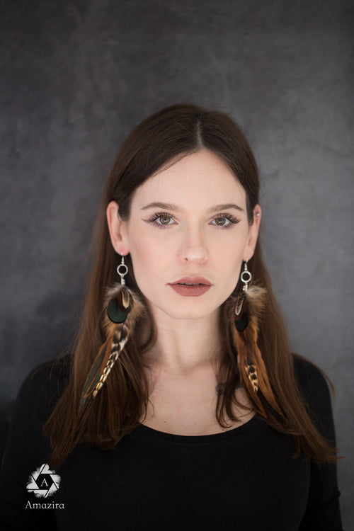 Boucles d'oreilles longues en plumes naturelles