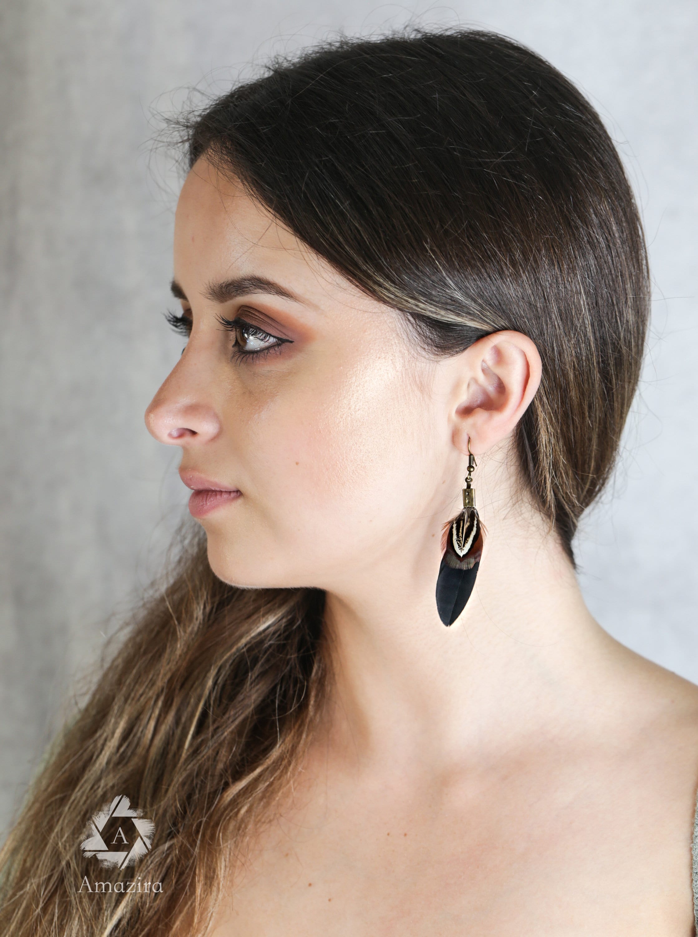 Unisex black feather earrings