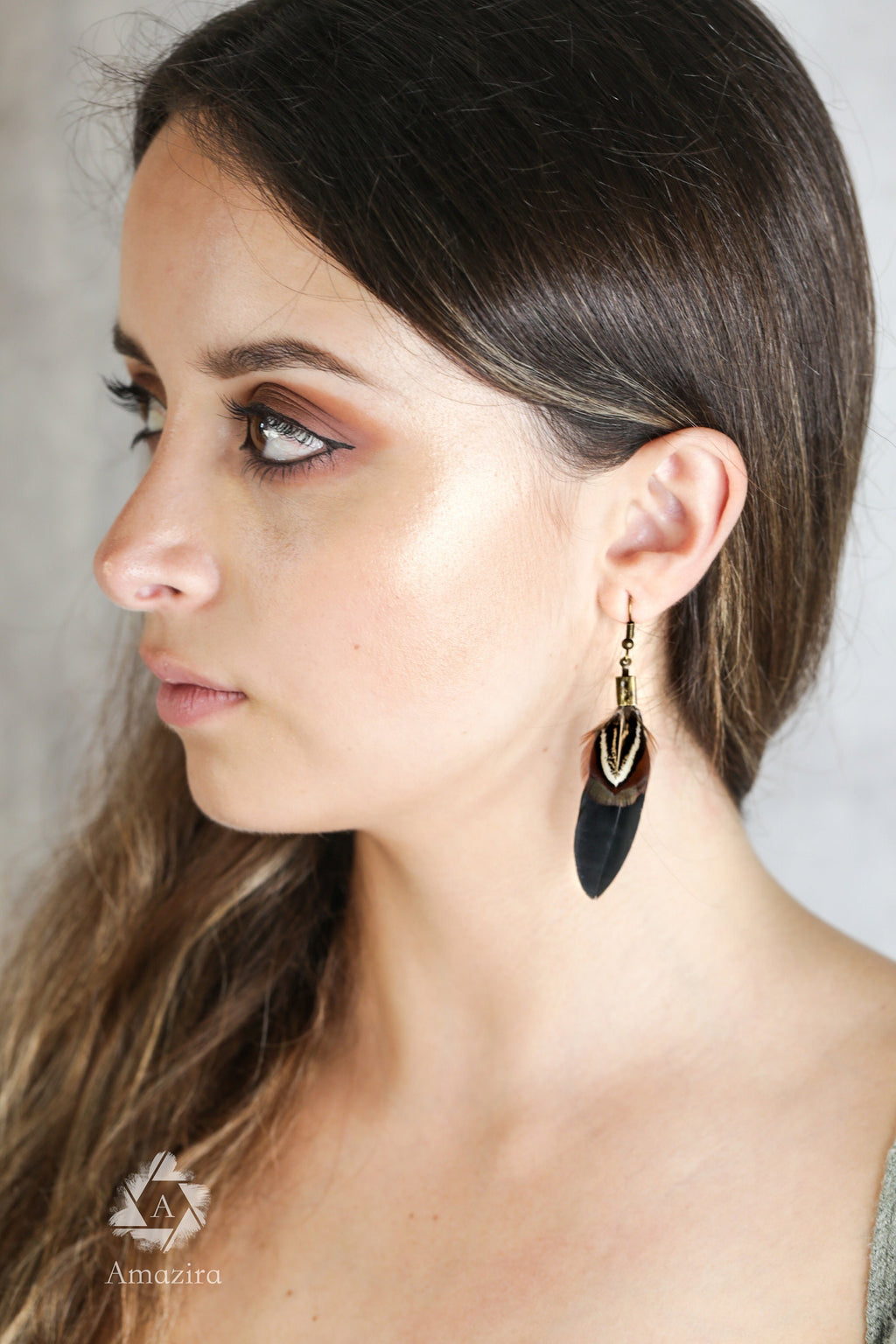 Unisex black feather earrings