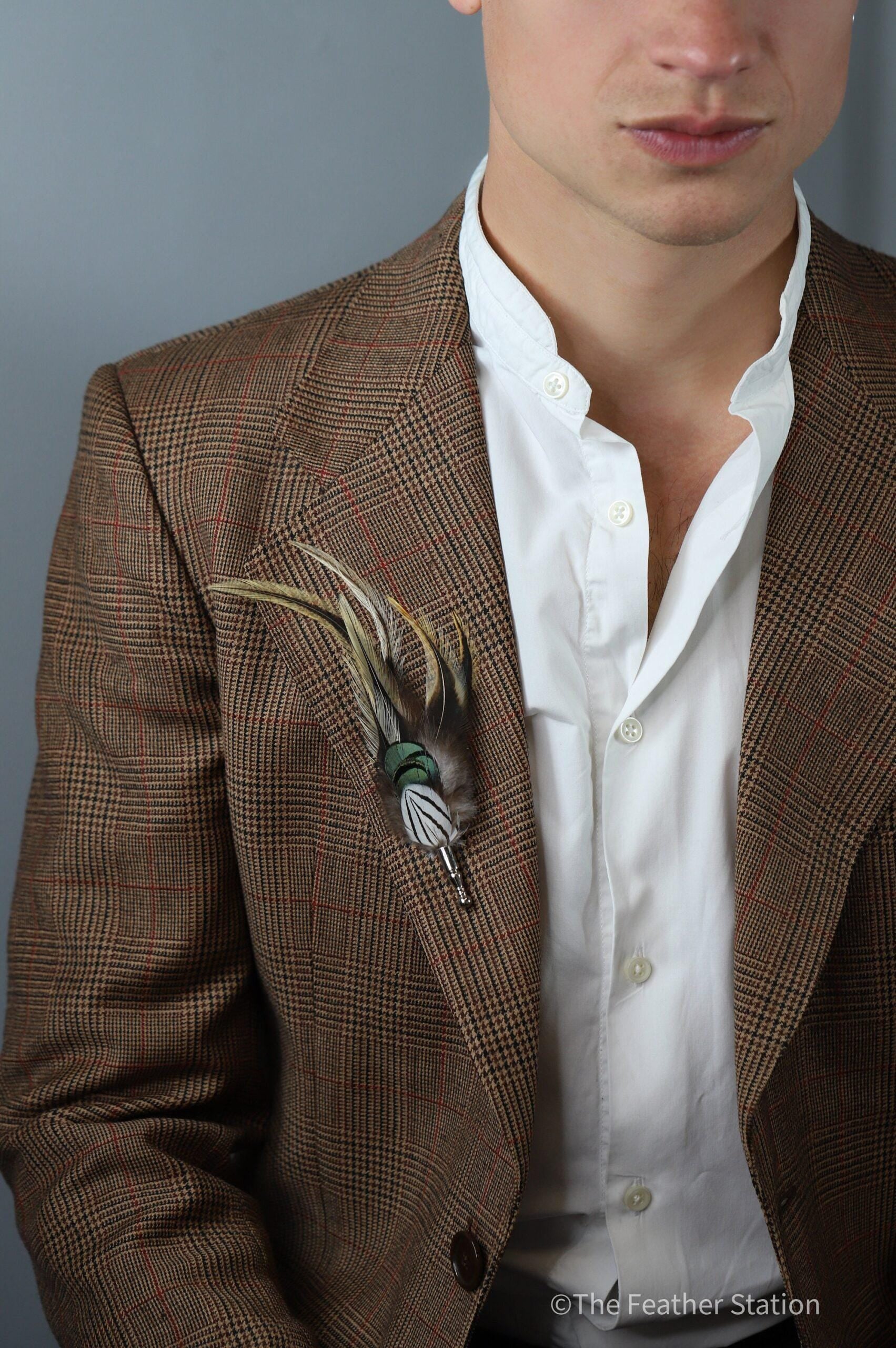 Handmade natural golden tip feather hat pin