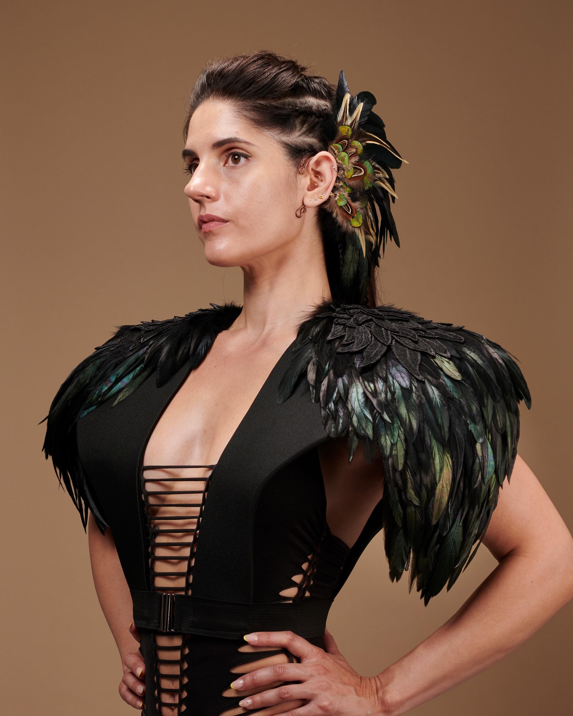 Black feather pauldron, shoulder cape, Fantasy dark wings, post-apocalyptic costume